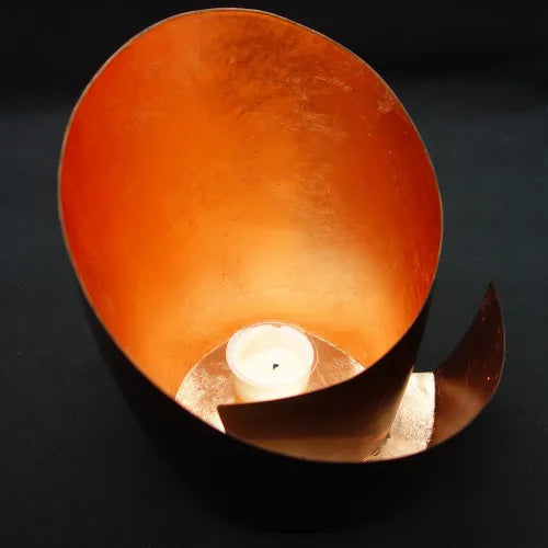 illoomi Candle Holder with copper leaf/bow shape